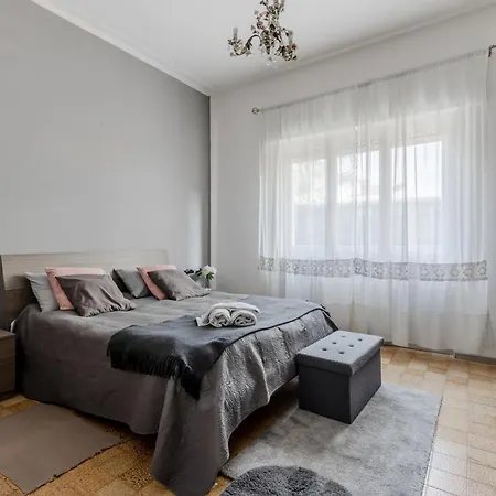 Apartment - Roomy Near The Beach! Viareggio