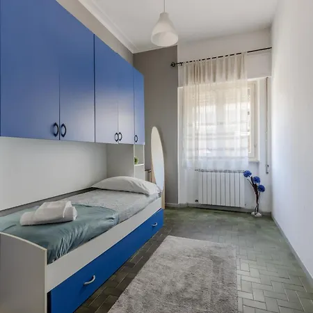 Appartement - Roomy Near The Beach! *